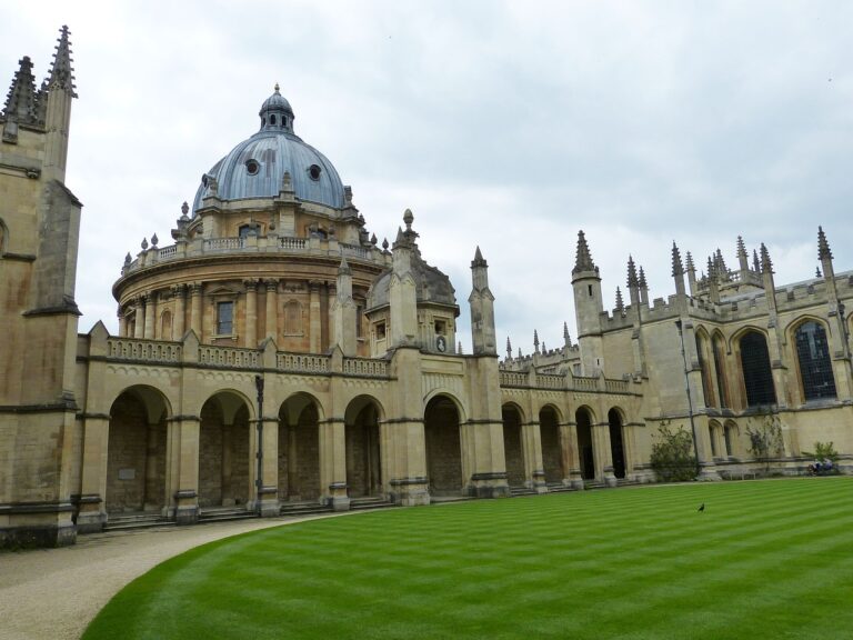 oxford england building